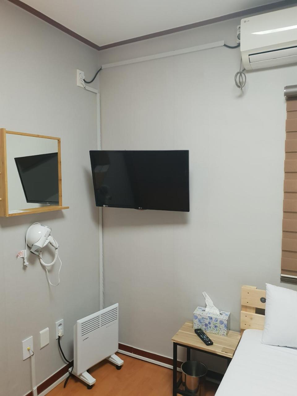 Youngstay Seoul Exterior photo